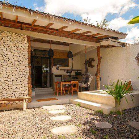 Alma Cottage 1 - Cozy 01 Bed With Private Pool อูลูวาตู ภายนอก รูปภาพ